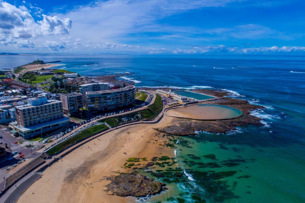 Апартаменты Arena On The Beach Ньюкасл Экстерьер фото
